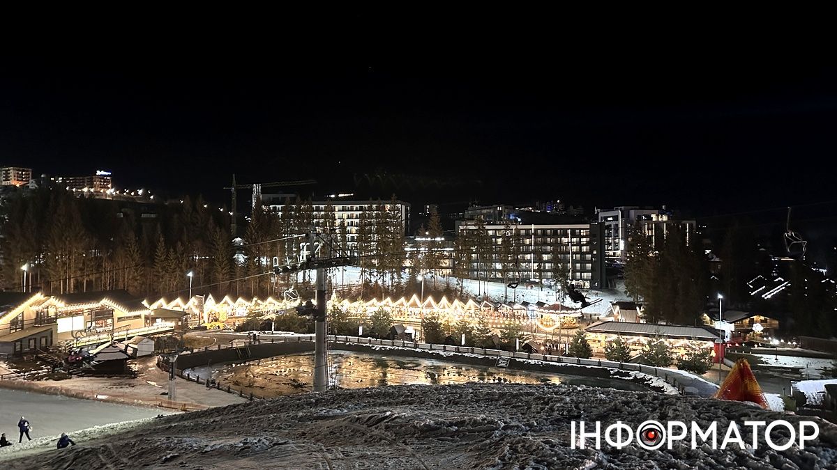 Казкові пейзажі та лижний драйв: фоторепортаж із святкового Буковелю 13