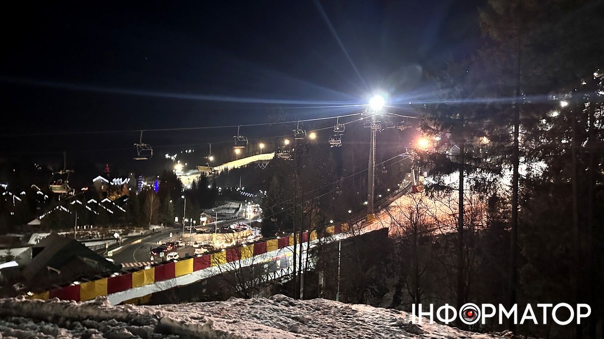 Казкові пейзажі та лижний драйв: фоторепортаж із святкового Буковелю 14