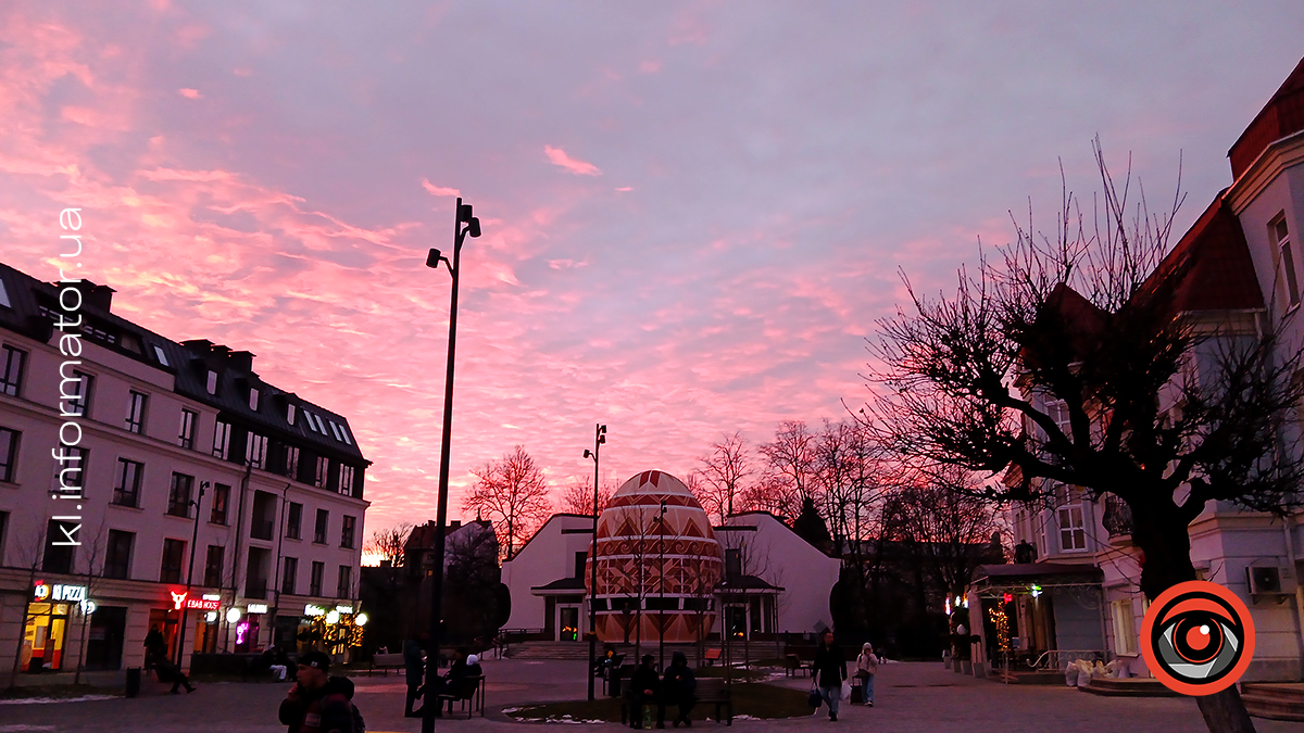 Від зимових морозів, до весняного тепла: якою була Коломия в січні 10