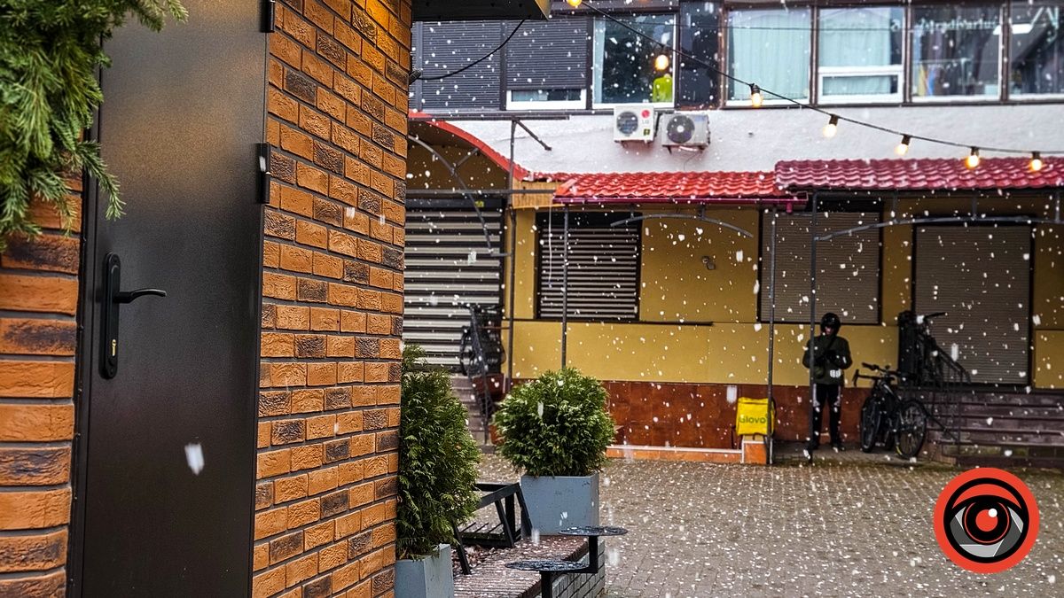 Коломия під сніжними пелюстками: фоторепортаж з вулиць міста 25