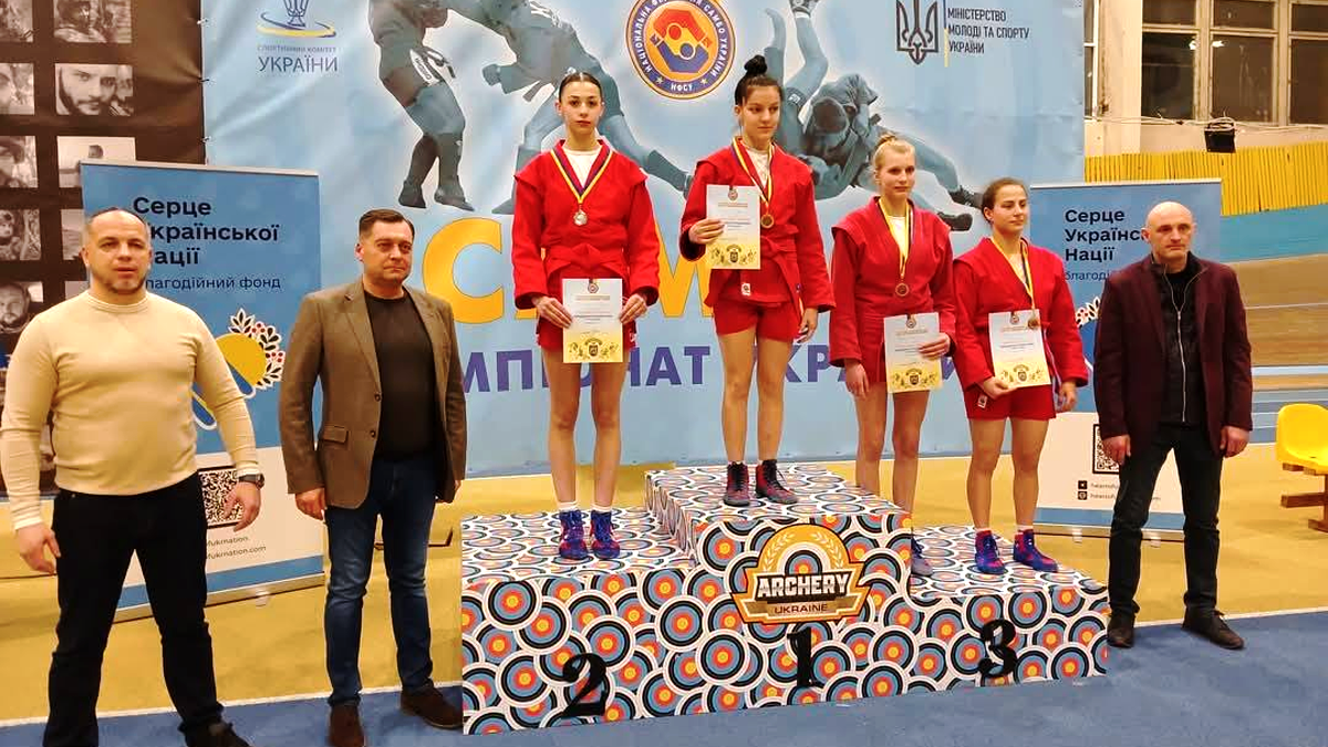 Спортсмени з Надвірної здобули нагороди на Чемпіонат України з боротьби самбо 3