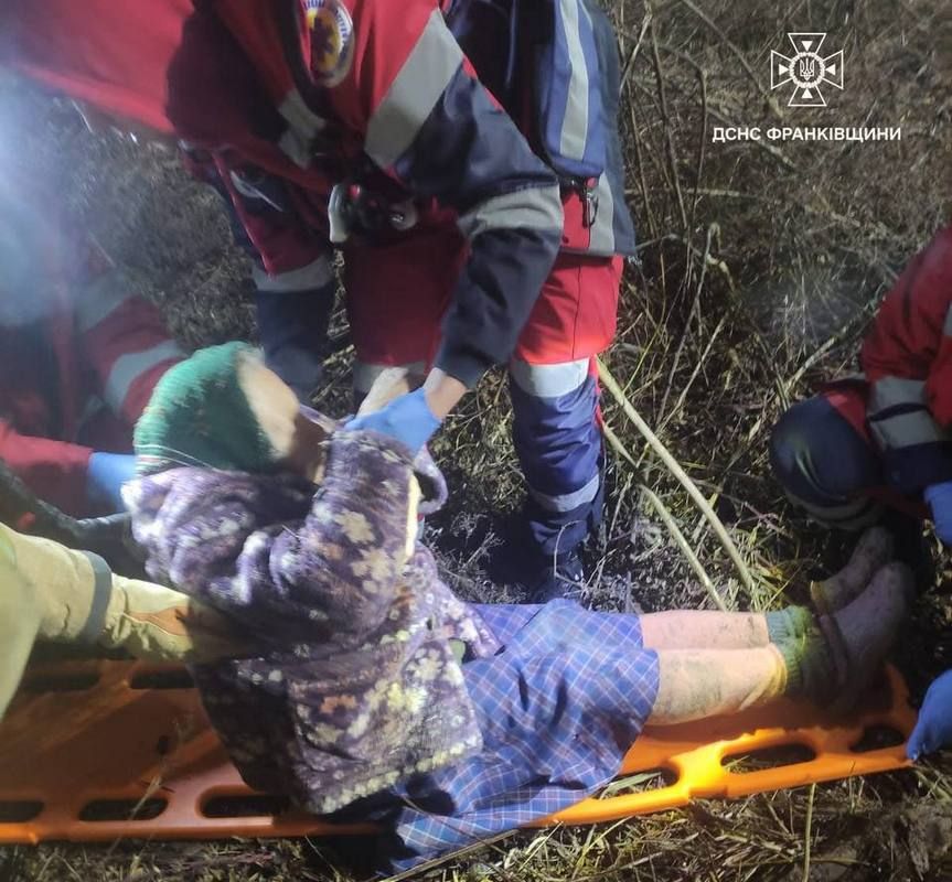 На Коломийщині жінка впала у криницю 1