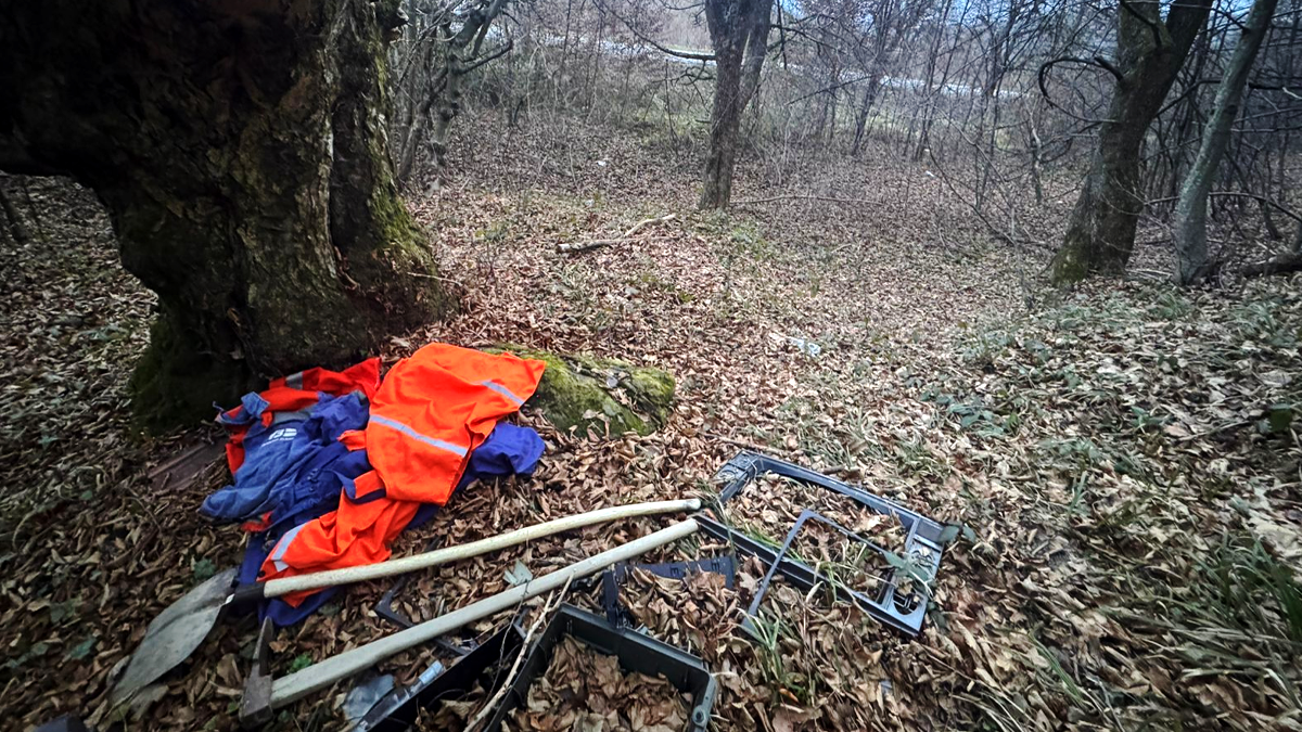 Двоє чоловіків прикинулися залізничниками, аби незаконно потрапити у Словаччину 1