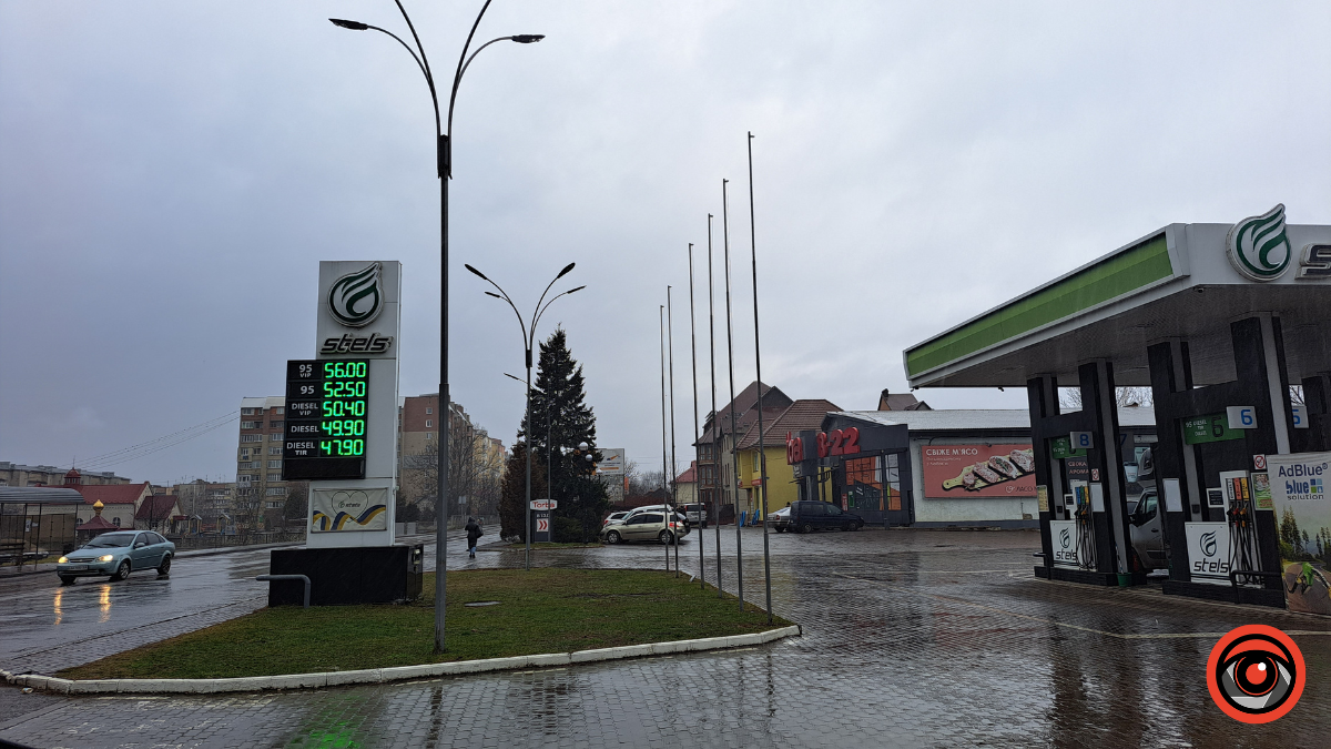 Скільки коштує пальне на АЗС Коломиї 10 січня 6