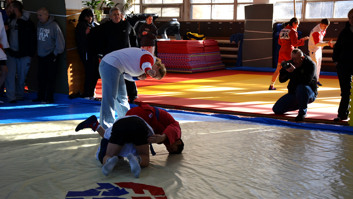 У Надвірній пройшов Чемпіонат області з боротьби самбо