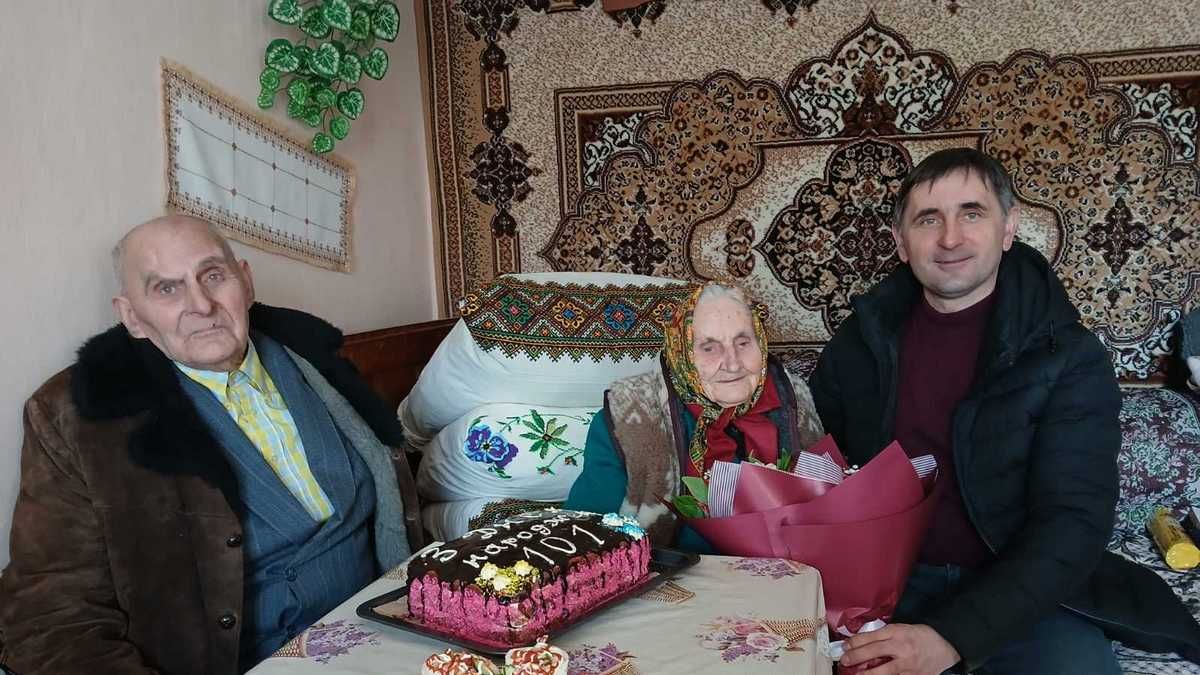 Свій 101-ий день народження відсвяткувала мешканка Коломийщини 1