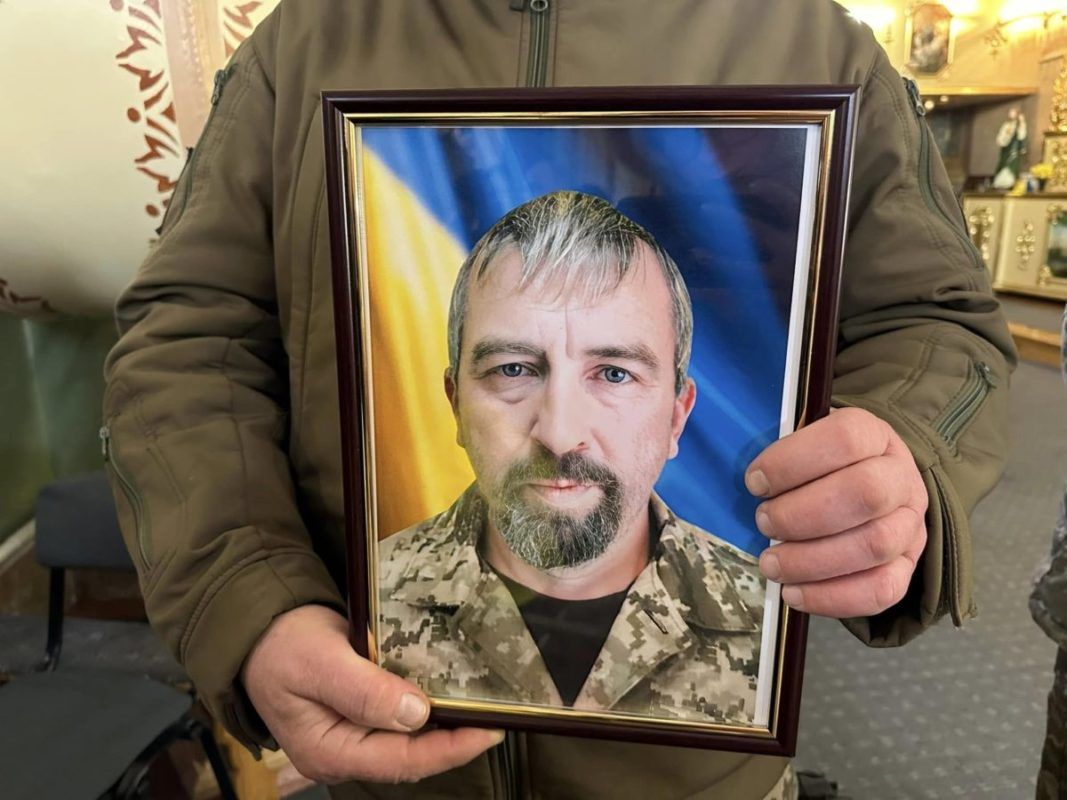 На Надвірнянщині назавжди попрощались із Героєм Іваном Кульчаком 4
