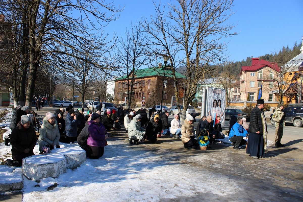 Верховина провела в останню путь померлого захисника Валерія Данілейчука 7