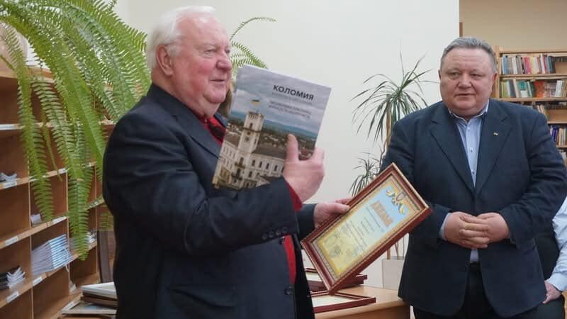 Коломийські автори видань стали переможцями конкурсу "Краща книга Прикарпаття" 2