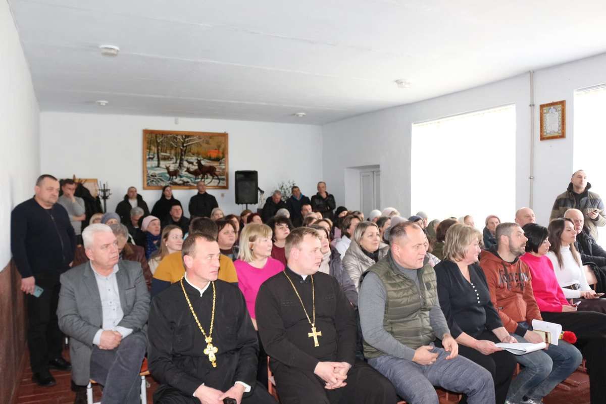 Про які зміни у Товмачику звітувала місцева влада перед громадою 4