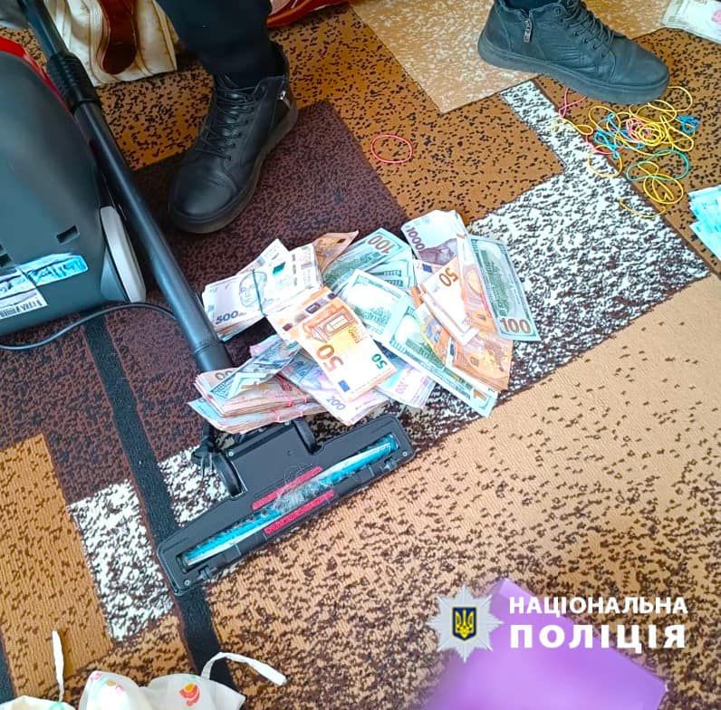 Мешканці Шепарівців заробляли на переправленні військовозобов’язаних за кордон 3