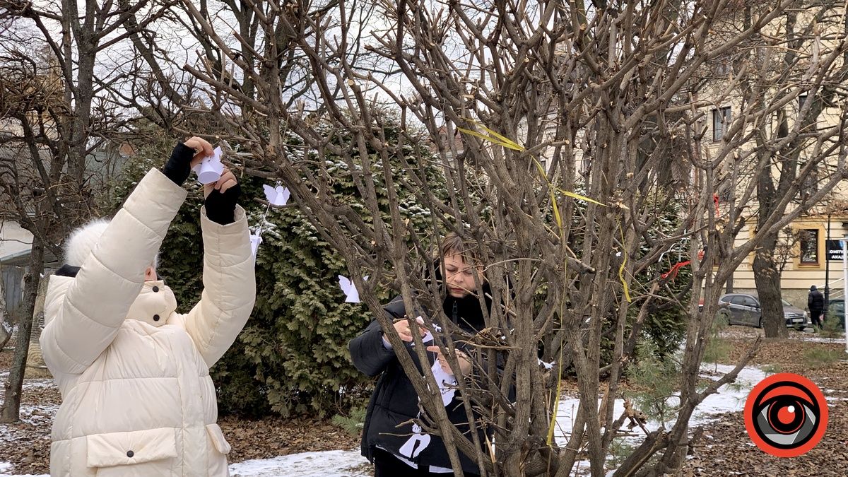 У Коломиї традиційно провели акцію "Ангели памʼяті" 2