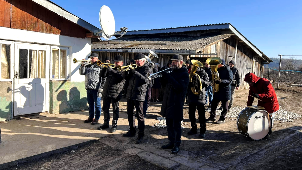 На Городенківщині попрощалися з воїном Юрієм Яринським 2