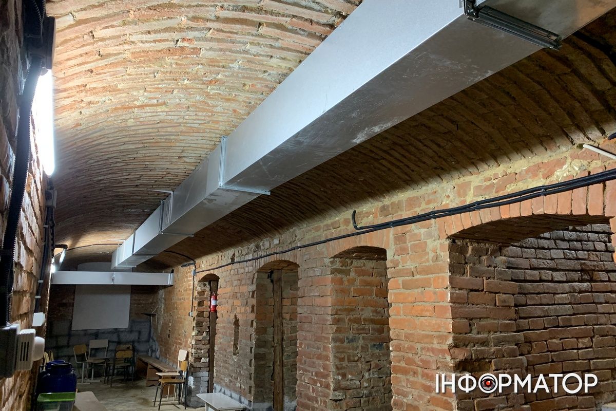 Як виглядає укриття в Косівському ліцею 3