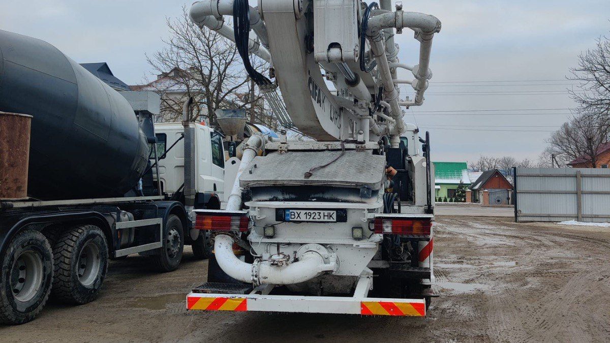 Куб Бетон Коломия: якісний товарний бетон і послуги автобетононасосу 42м 7