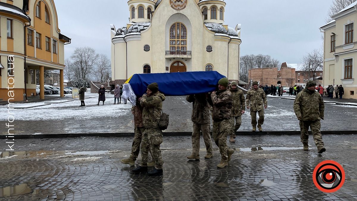 У Коломиї знайшов свій вічний спочинок Герой Євген Павлідіс 3