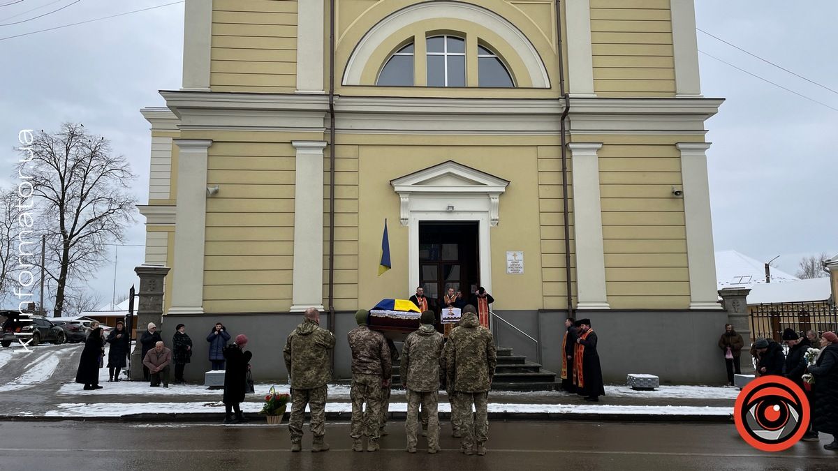 У Коломиї знайшов свій вічний спочинок Герой Євген Павлідіс 13