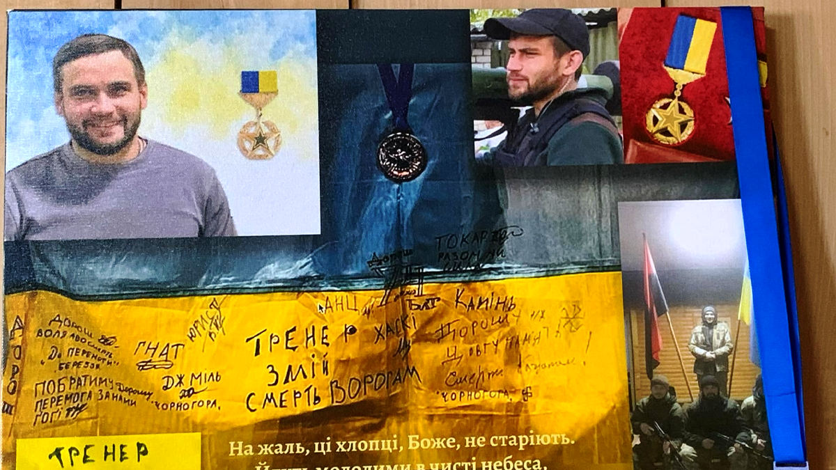 У Кутах відкрили меморіальну дошку Герою України Русланові Данку 7