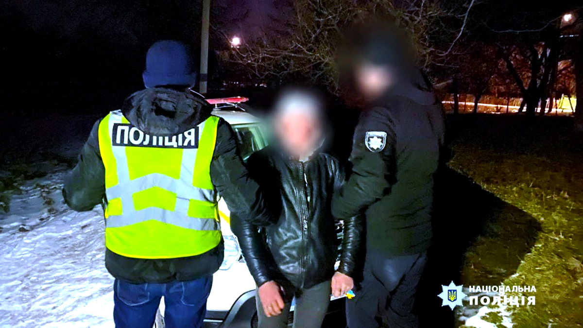 На Коломийщині чоловік під час застілля вдарив приятеля ножем