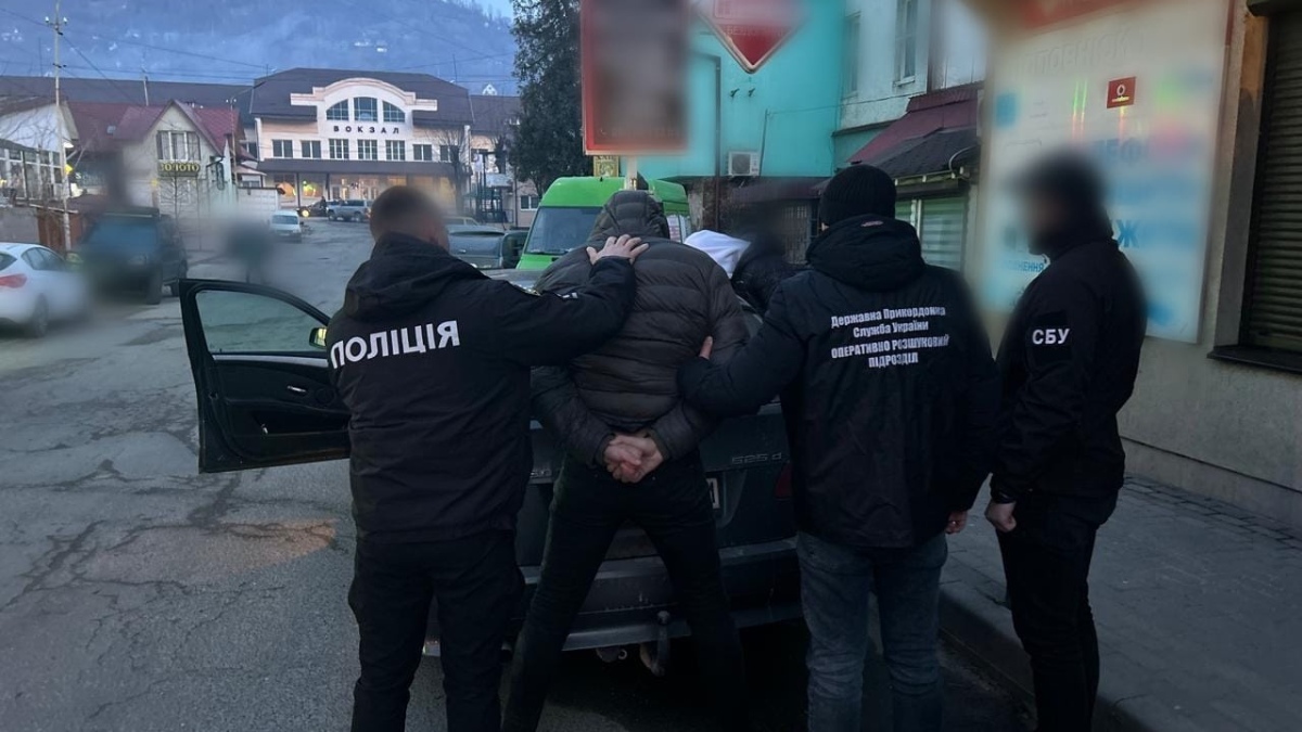 11 тис $ за крижану Тису: прикордонники затримали молодика з Прикарпаття