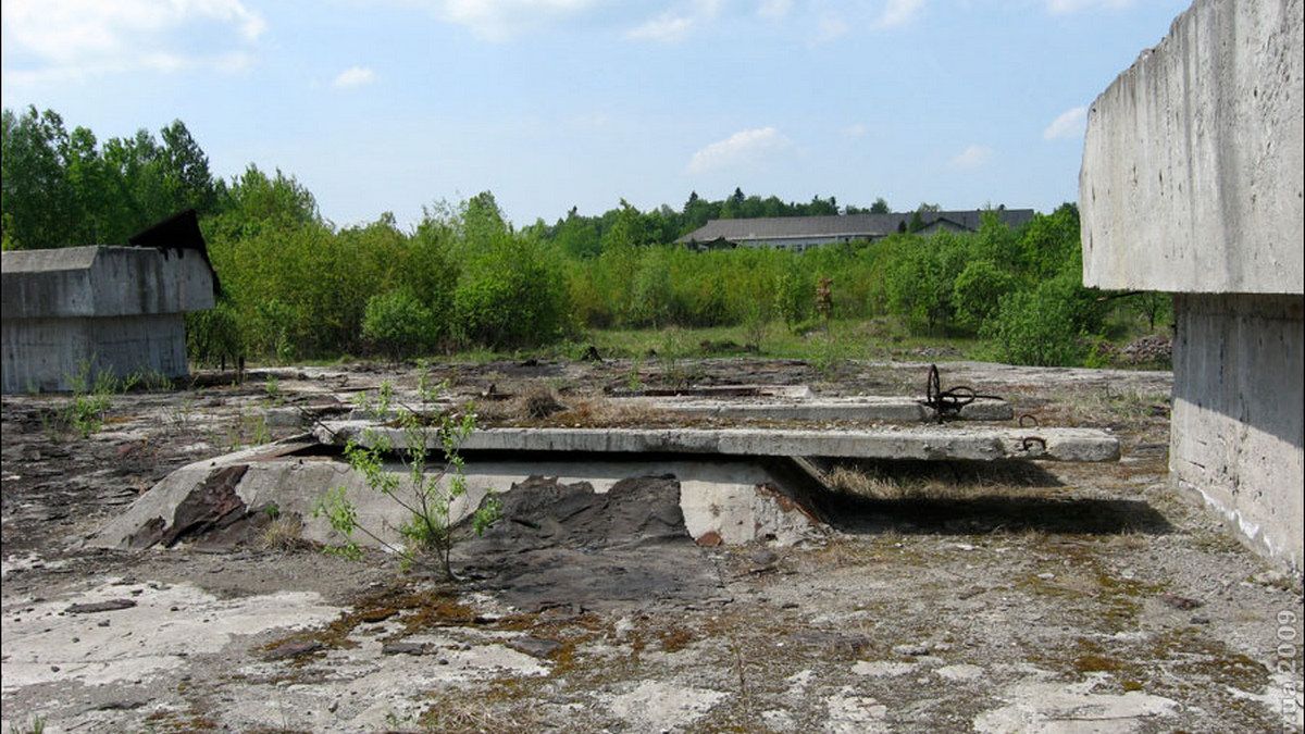 Моторошний "Астронавт": серед лісу на Прикарпатті причаївся таємний підземний комплекс, що призначався для зв'язку з країнами Варшавського договору 2