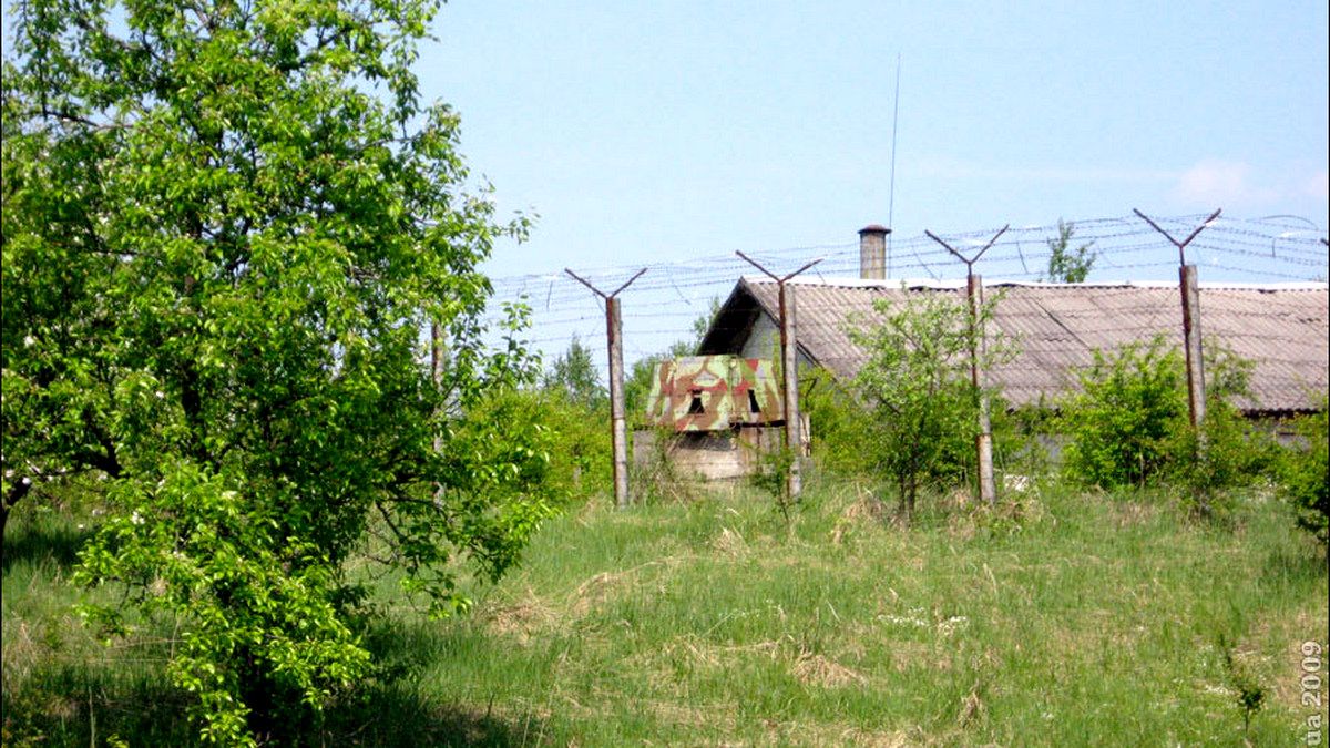 Моторошний "Астронавт": серед лісу на Прикарпатті причаївся таємний підземний комплекс, що призначався для зв'язку з країнами Варшавського договору 3
