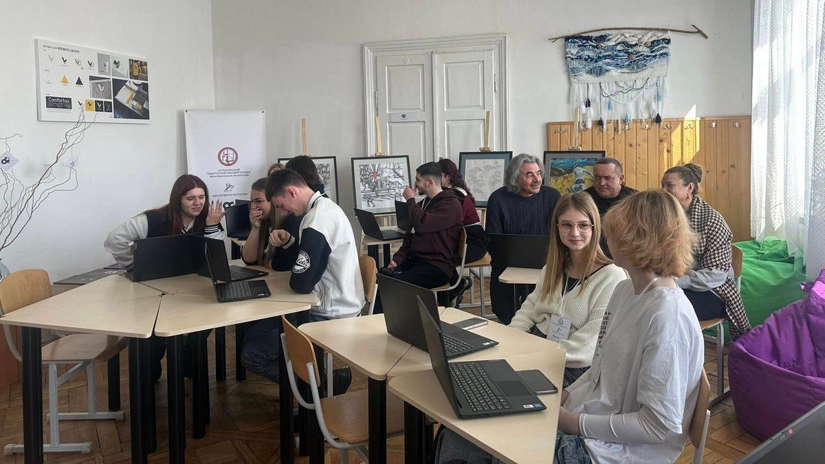 Сучасна мистецька лабораторія запрацювала у Коломийському педколеджі