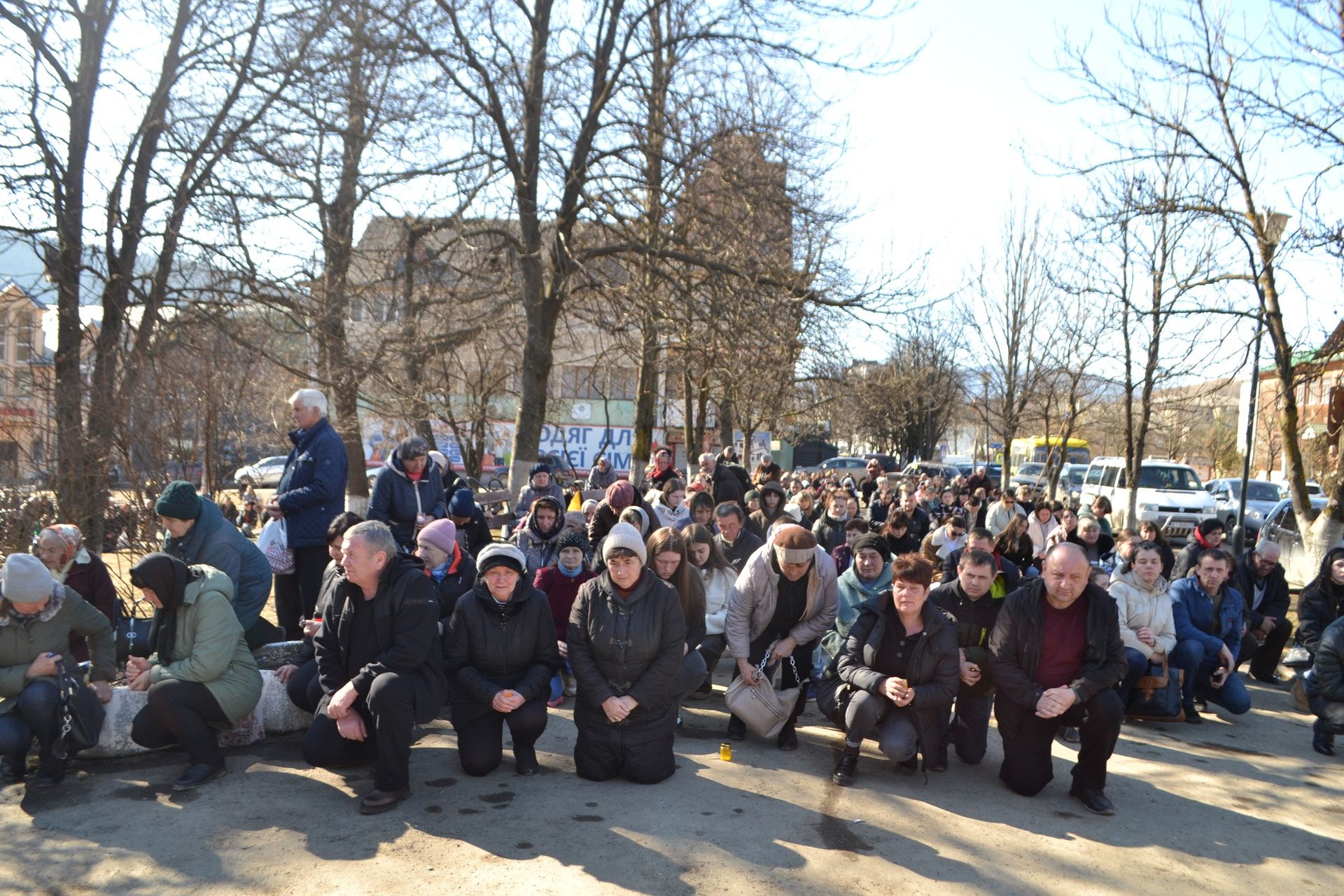 Верховинщина попрощалась із померлим воїном Дмитром Проданюком 1