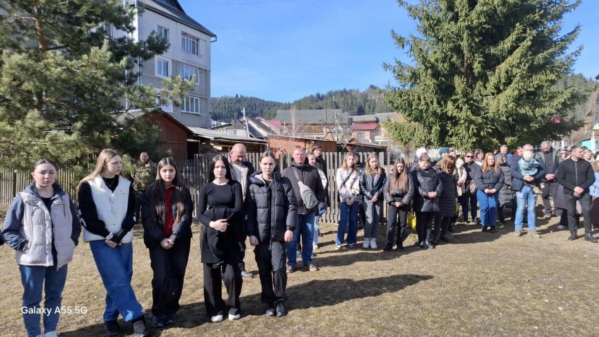 У Верховині відкрили меморіальну дошку Герою Василю Томащуку 2