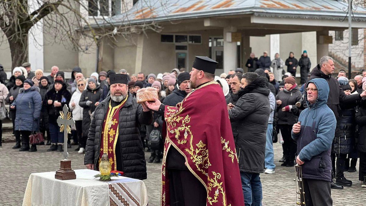 Алея пам'яті в Отинії поповнилася новими іменами та портретами полеглих воїнів 3
