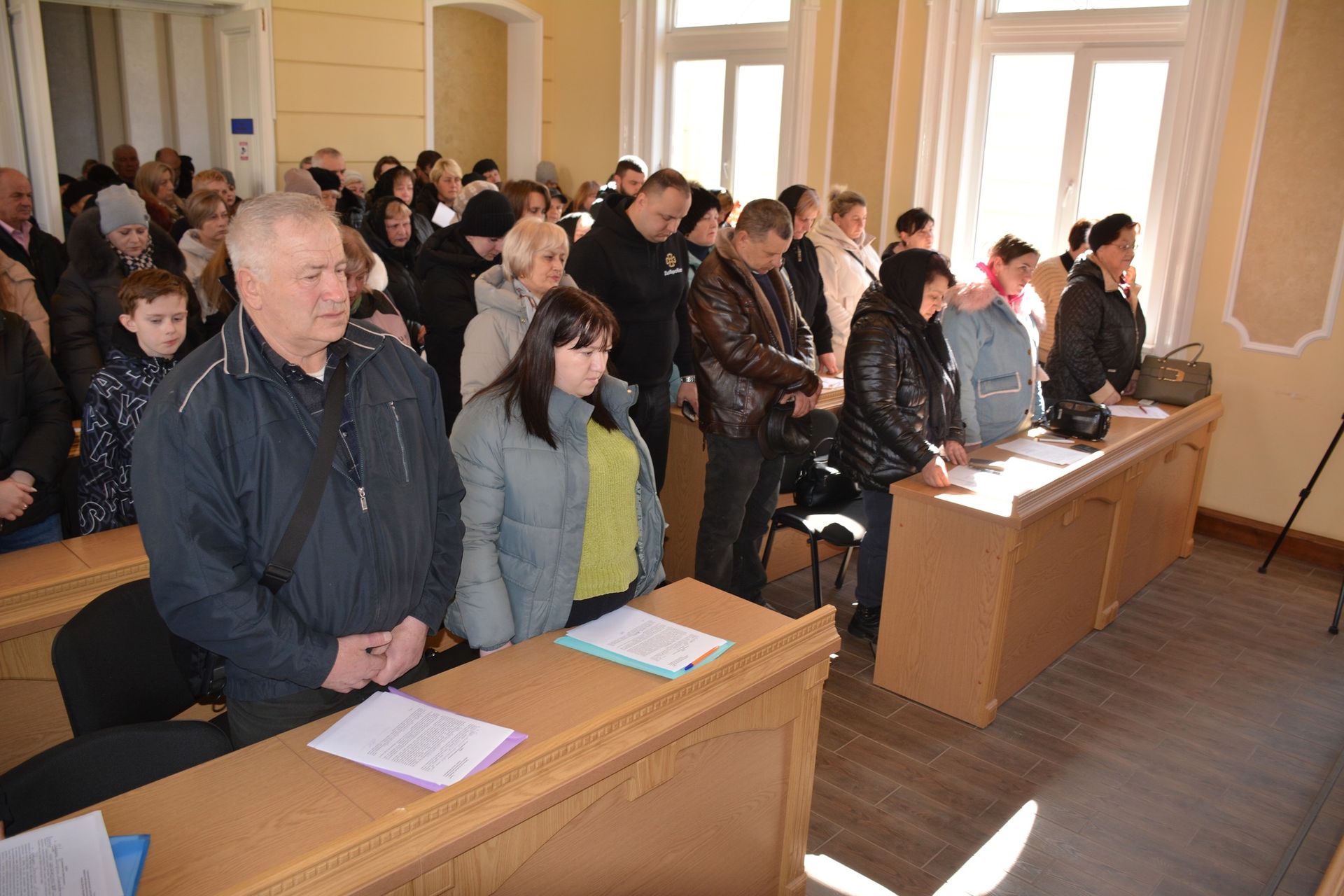 На Надвірнянщині сім'ї полеглих військовослужбовців отримали зарядні станції 3