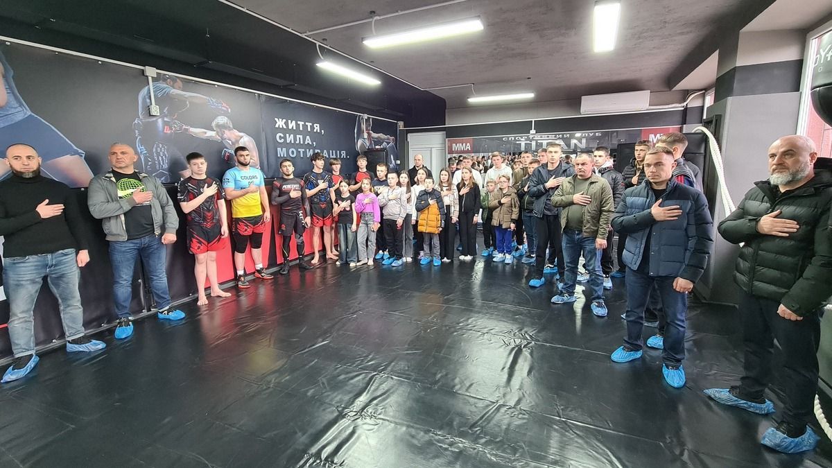 На Снятинщині відкрили новий спортивний зал для борців ММА 2