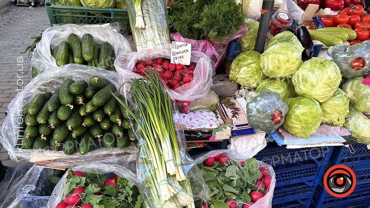 Скільки коштують овочі на ринку Коломиї? 3