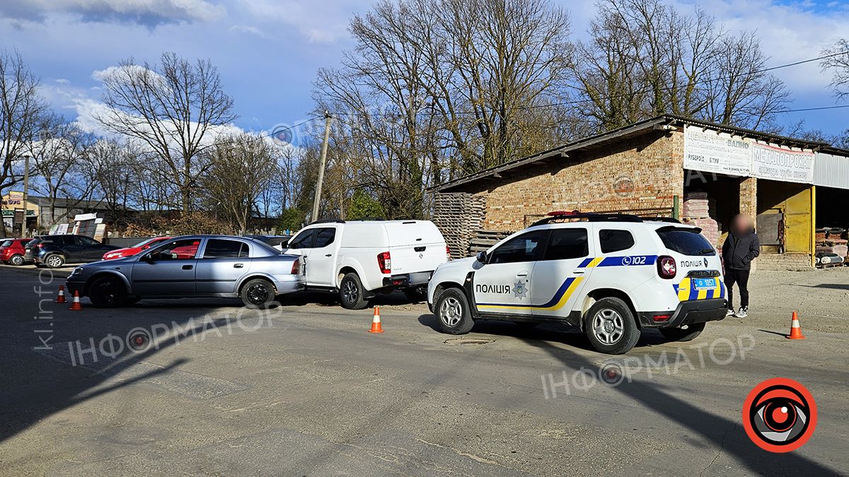 На вулиці Майданського у Коломиї зіткнулися автівки 3