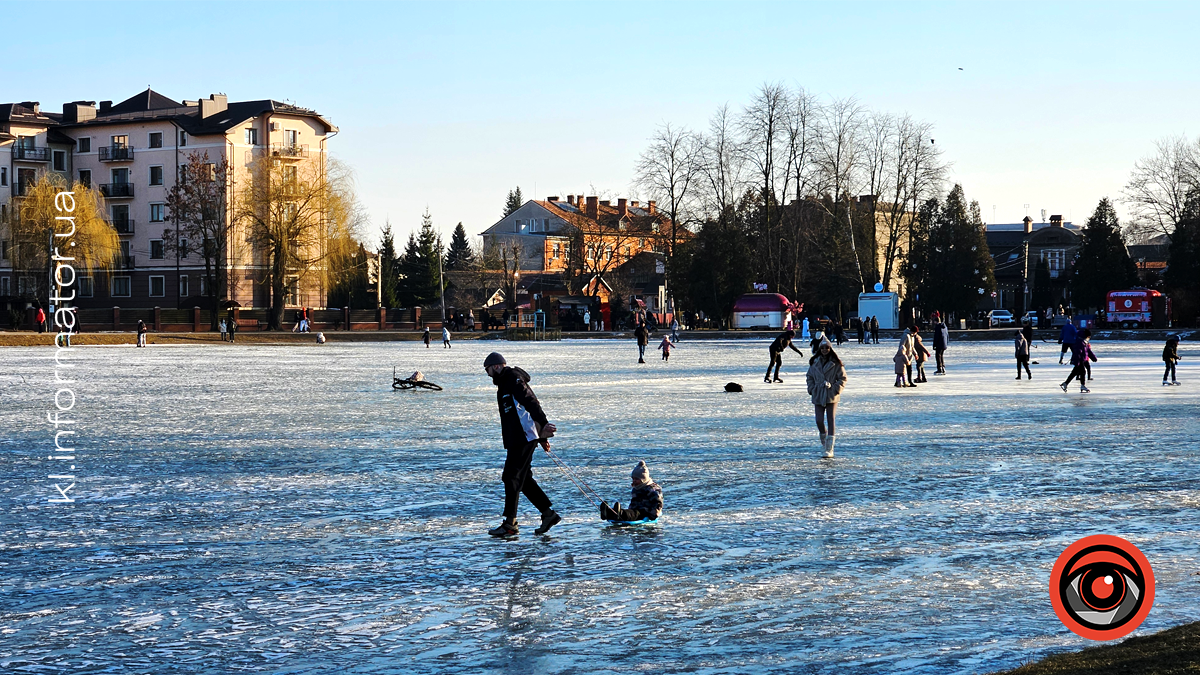 Морозні ранки та сонячні дні: якою була Коломия в лютому. Фоторепортаж 9