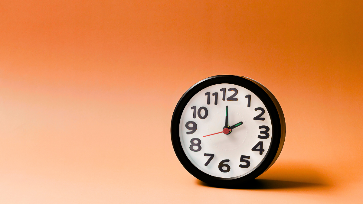 А куди переводити стрілку? На вихідних Україна може перейти на літній час