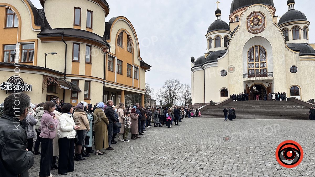 У Коломиї відбулась Хресна дорога по місту 2
