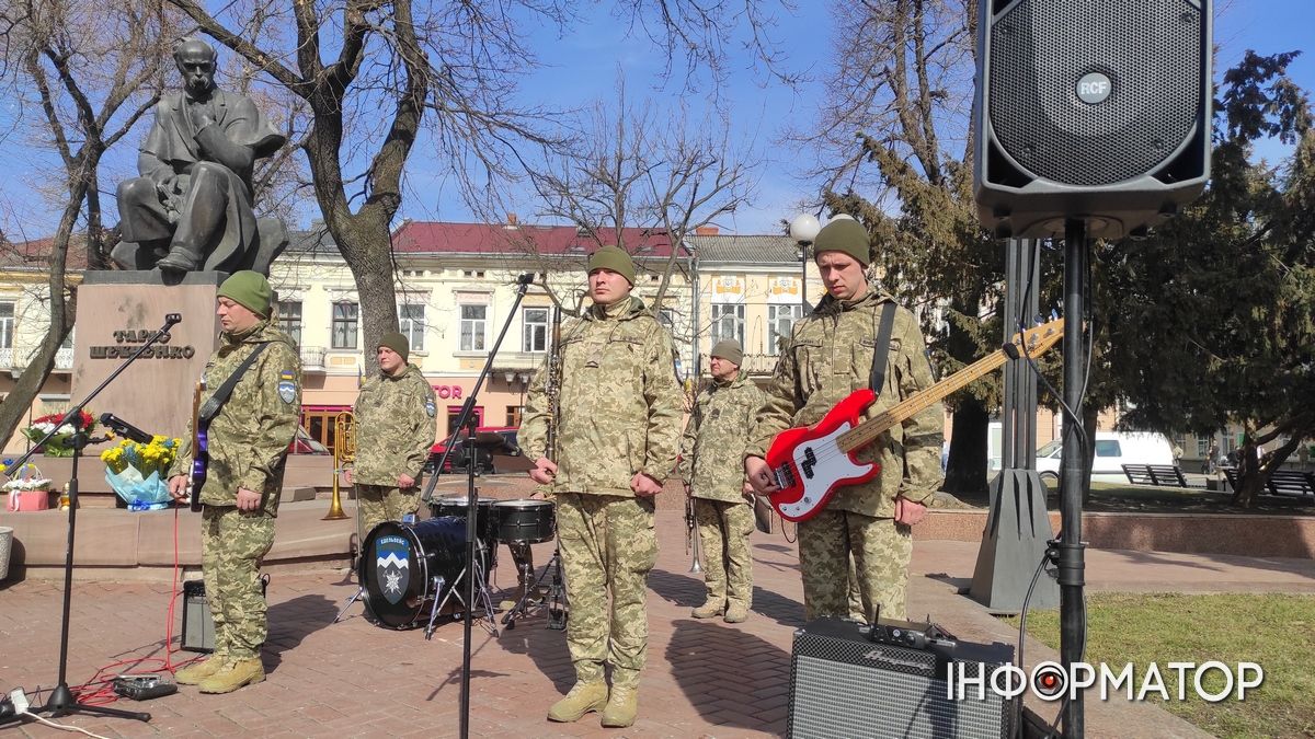 211-ті роковини Тараса Шевченка відзначили в Коломиї | ФОТО, ВІДЕО 13