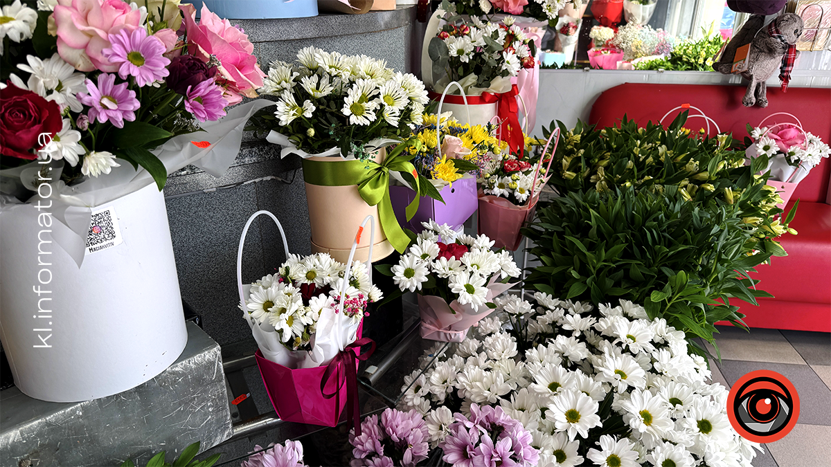 Тюльпани, троянди та хризантеми: скільки вартують квіти у Коломиї перед 8 березня 7