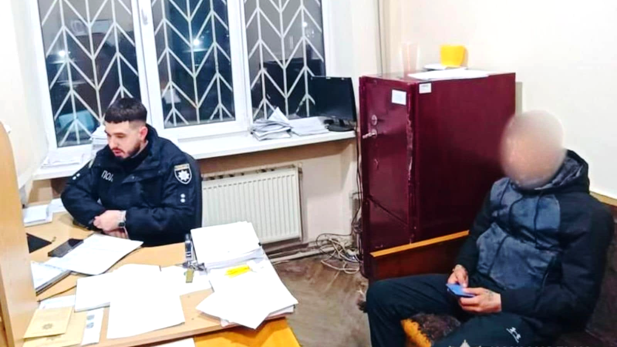 Під Коломиєю двоє молодиків побили та пограбували військового, який приїхав на лікування 1