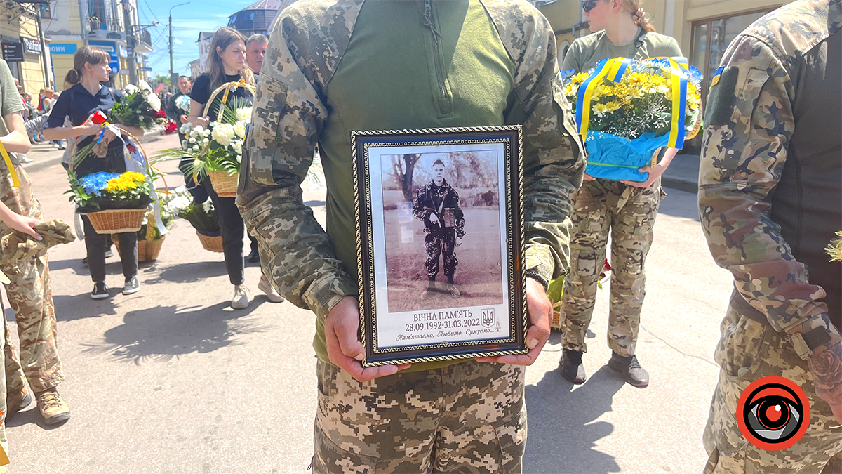 Незабуті: 3 роки тому під час знищення колони російської десантури загинув Віталій Кулінич 1