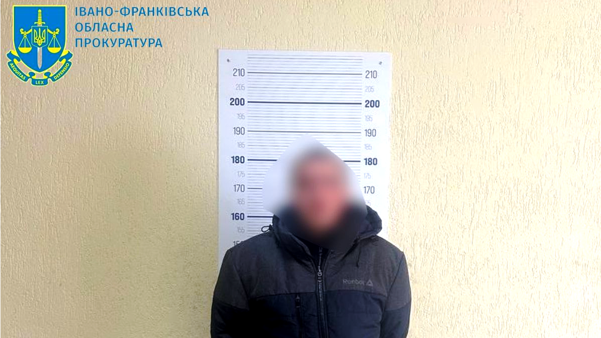 Мешканець Івано-Франківська погрожував підірвати автівку поліції гранатою