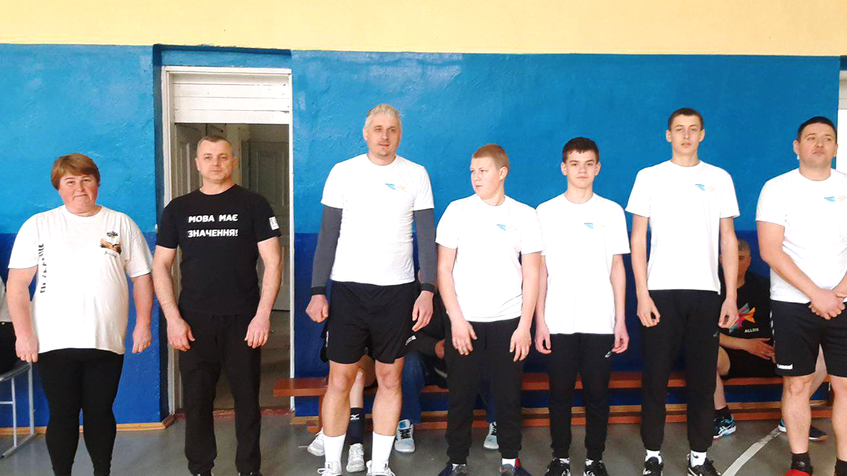 У Коломиї ветерани та військовослужбовці-едельвейси змагалися у турнірі з волейболу 1