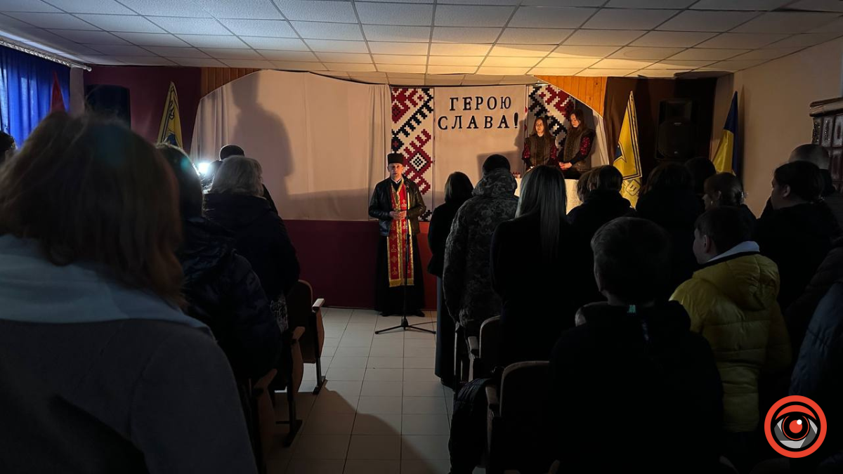 У Матеївецькій громаді відбувся вечір пам'яті, присвячений молодому "азовцю" Тарасу Баришнікову 4