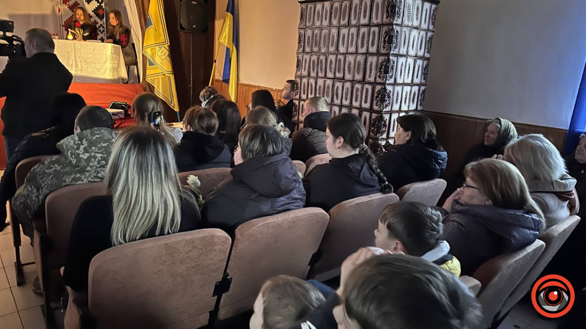 У Матеївецькій громаді відбувся вечір пам'яті, присвячений молодому "азовцю" Тарасу Баришнікову 8