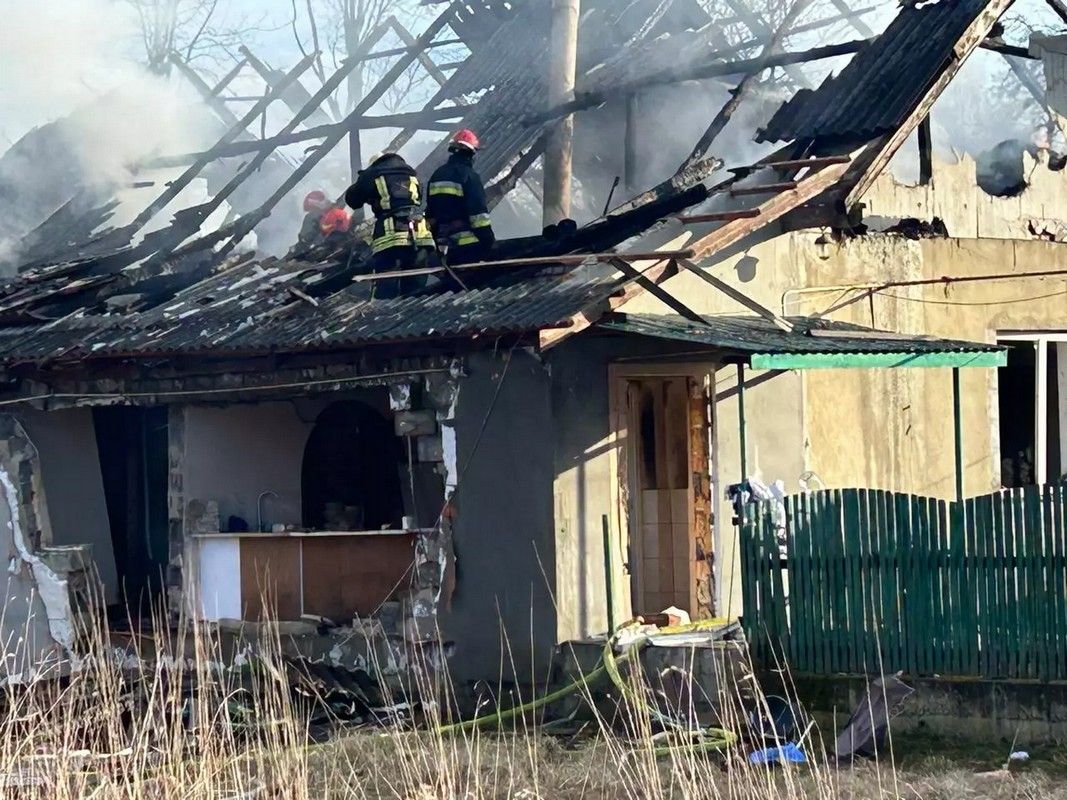 Через вибух газу в будівлі на Прикарпатті постраждала дитина 1