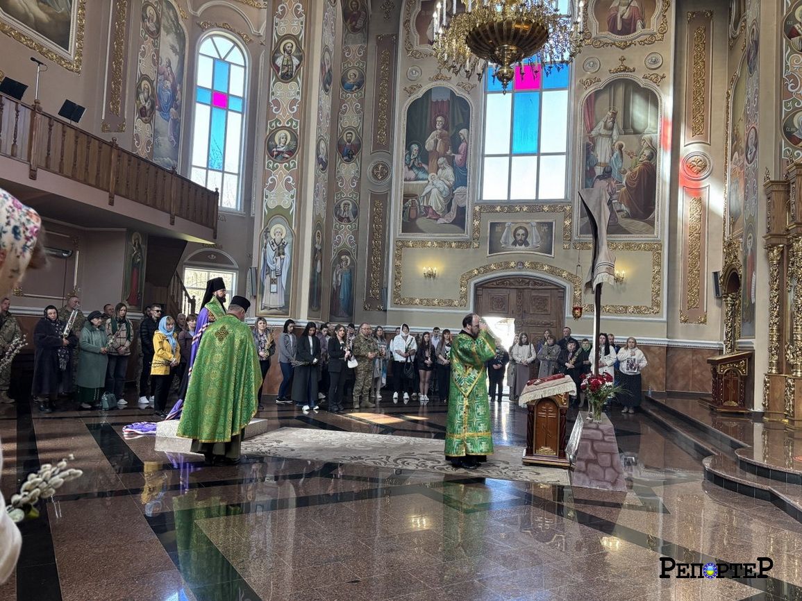 У Коломиї освятили гілочки верби з іменами полонених та безвісти зникли "едельвейсів" 7