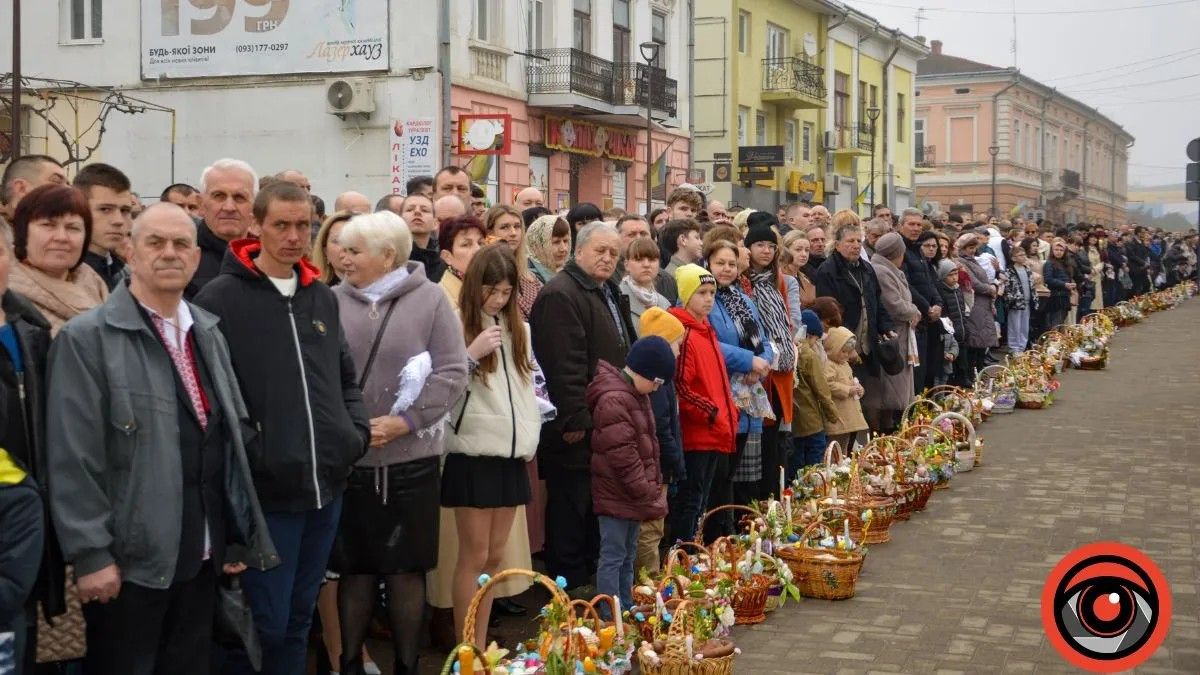 Через загрозу російських ударів на Прикарпатті скасували всі масові заходи на Великдень