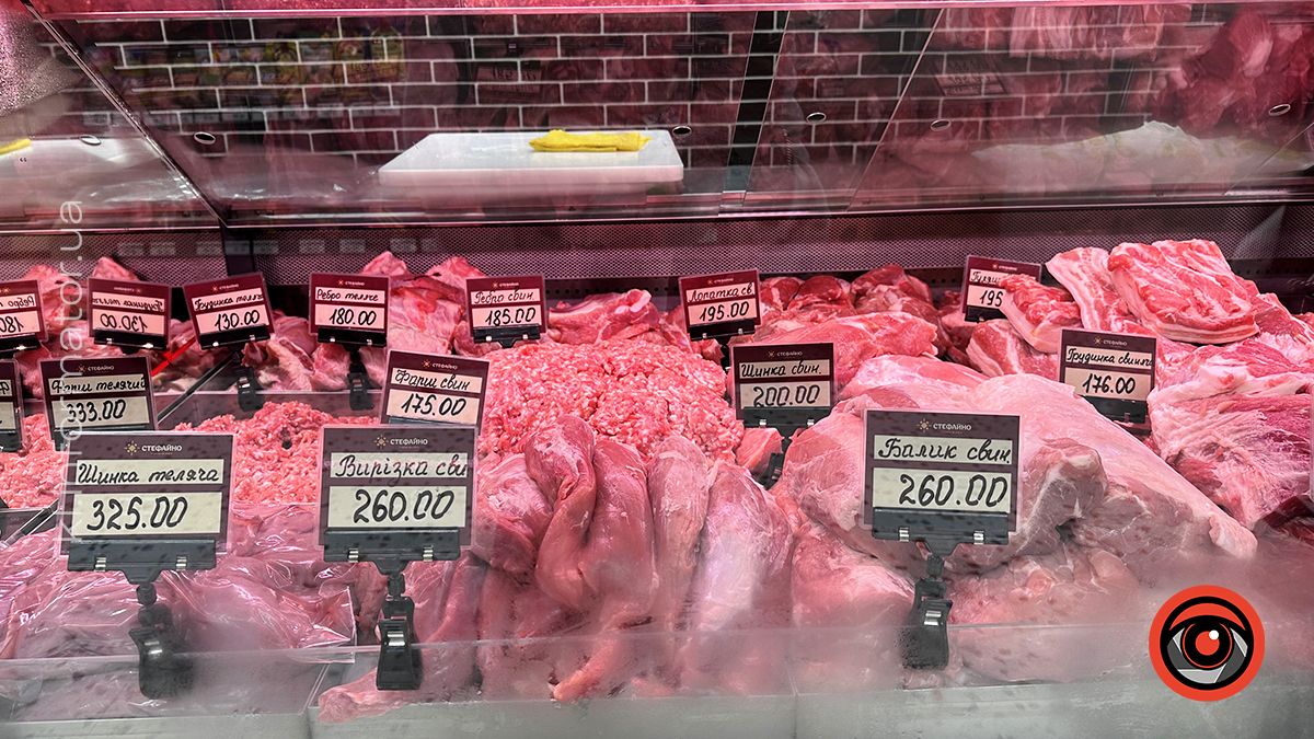 Скільки коштують м'ясні вироби перед Великоднем у Коломиї? 5