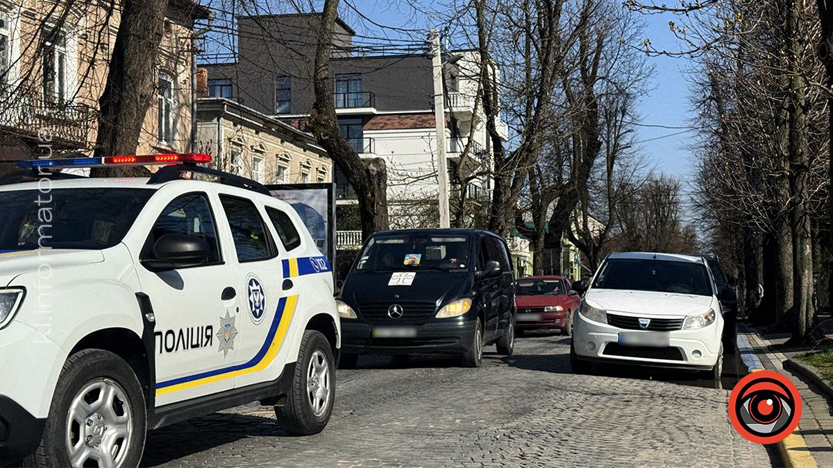 На вічний спочинок у Коломию повернувся воїн Сергій Хріновський 2